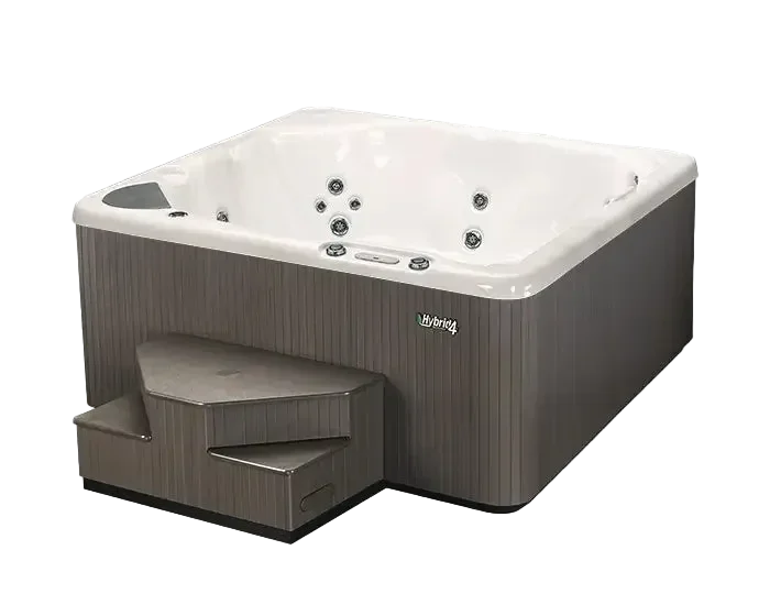 Hot tub with steps
